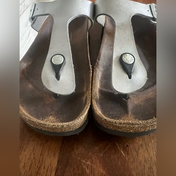 Birkenstock Gizeh Metallic solver Sandals size 40 - Picture 4 of 9